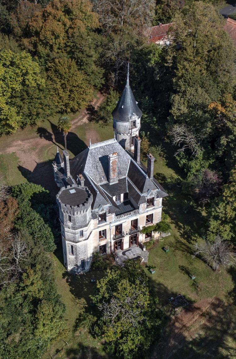 Chateau De Puymoger Javerlhac-et-la-Chapelle-Saint-Robert Dış mekan fotoğraf